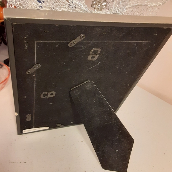 Set of two 5 by 7 picture frames - Picture 3 of 7